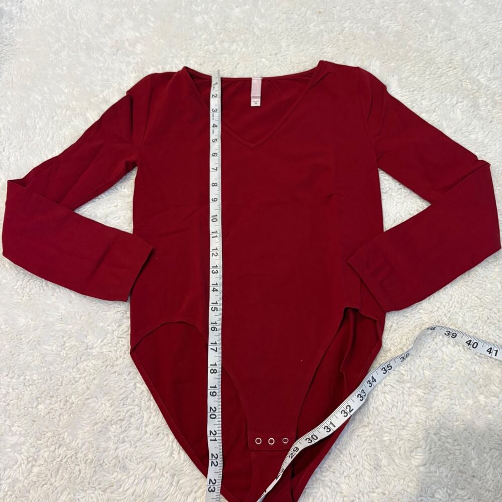 VTG Y2K Victoria's Secret Womens Bodysuit Red M Italy Minimalist Preppy Classic - Picture 4 of 7